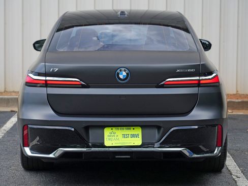Used 2023 BMW i7 xDrive60 AWD/4WD image 62