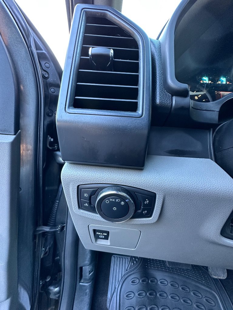 Used 2019 Ford F150 XL w/ Equipment Group 101A Mid AWD/4WD image 31