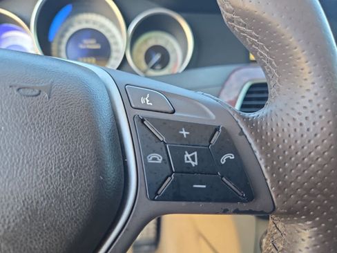 Used 2012 Mercedes-Benz C 300 Sport image 24