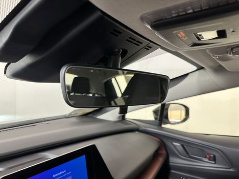 New 2026 Toyota Prius SE image 26