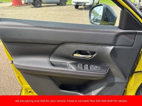 New 2026 Nissan Kicks SR w/ SR Premium Package AWD/4WD image 10