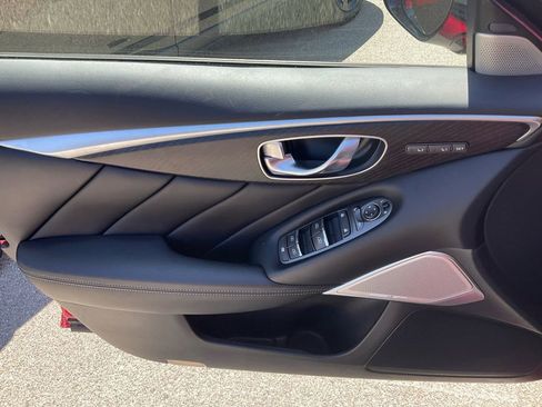 Used 2024 INFINITI Q50 Sensory image 13