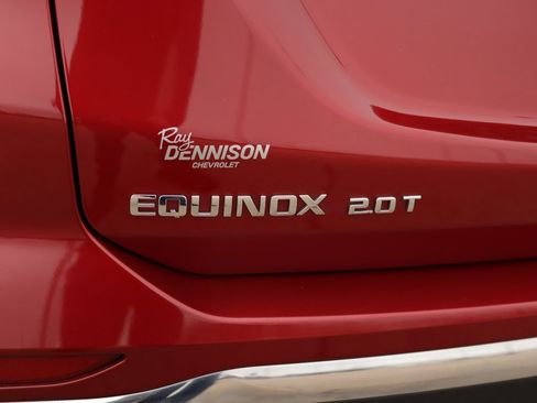 Used 2018 Chevrolet Equinox Premier image 38