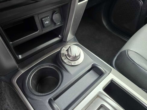 Used 2024 Toyota 4Runner SR5 Premium image 38