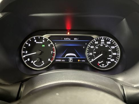 Used 2024 Nissan Sentra SV w/ All-Weather Package FWD image 12