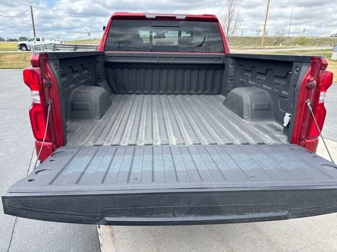 Certified 2024 Chevrolet Silverado 1500 LT Trail Boss w/ Convenience Package II AWD/4WD image 27