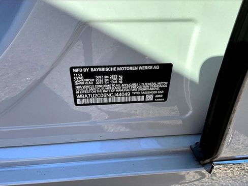 Used 2022 BMW 750i xDrive w/ Executive Package image 19