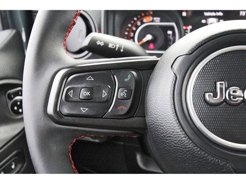 Used 2024 Jeep Wrangler Unlimited Rubicon image 22