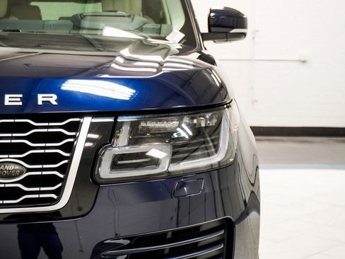 Used 2020 Land Rover Range Rover HSE image 15
