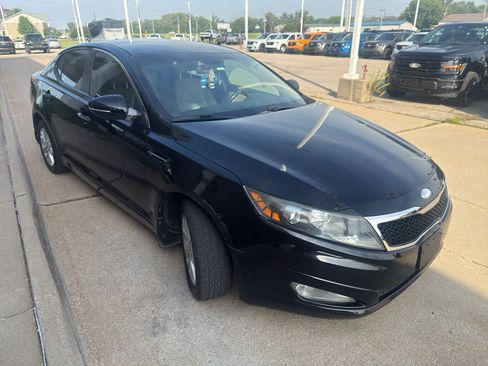 Used 2013 Kia Optima LX FWD image 4