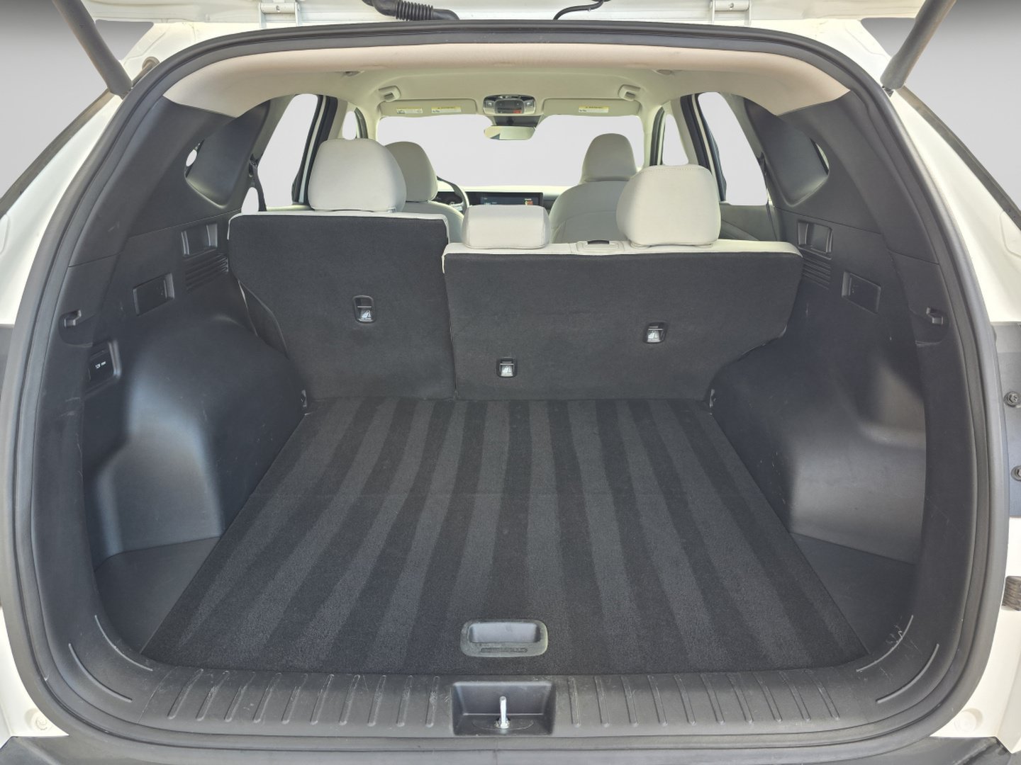 Used 2025 Hyundai Tucson SEL AWD/4WD image 28