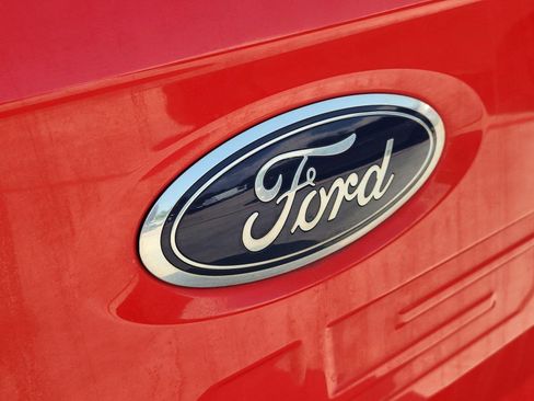 Used 2023 Ford F150 XLT w/ Equipment Group 302A High RWD image 29
