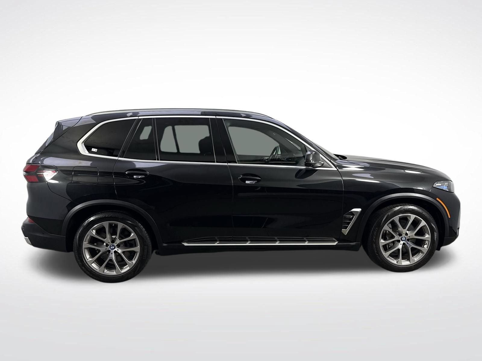Used 2024 BMW X5 xDrive50e AWD/4WD image 37