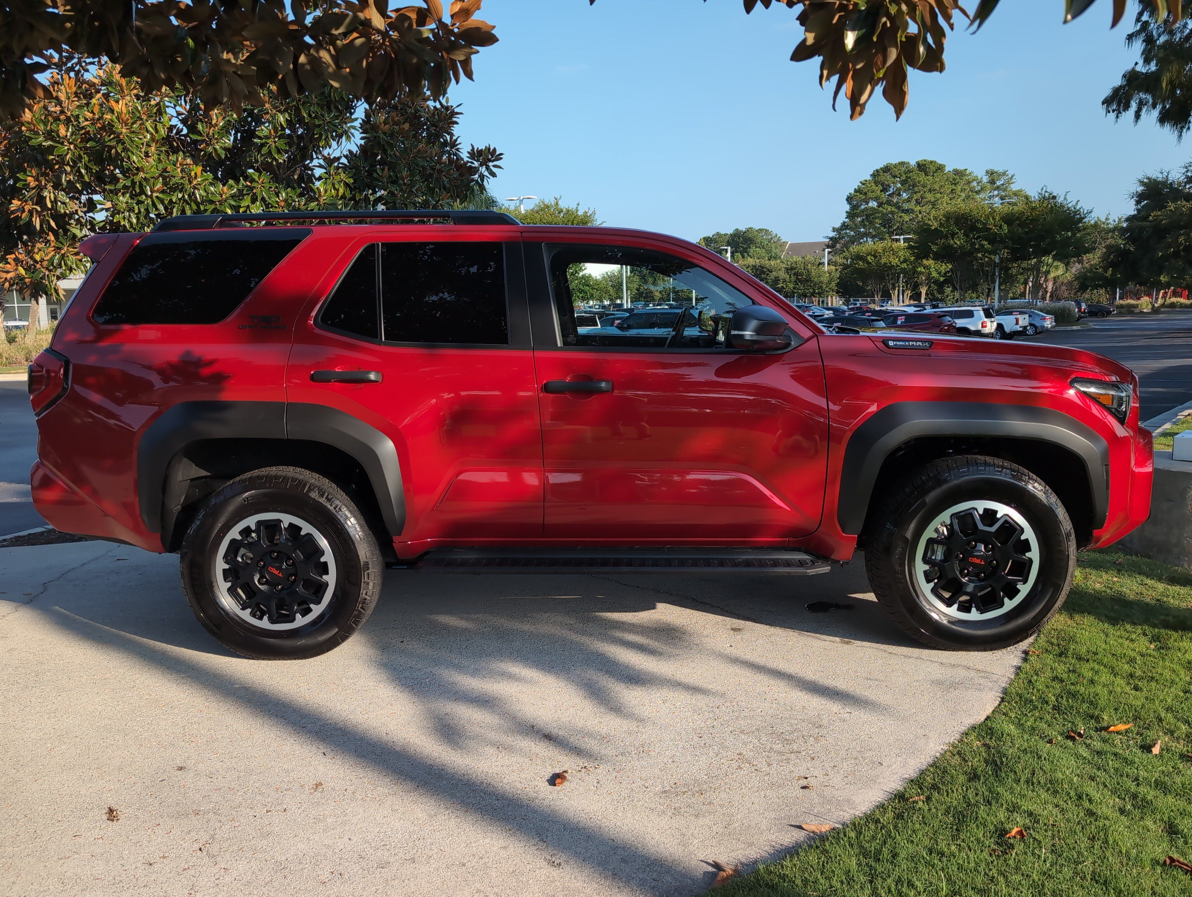 Certified 2026 Toyota 4Runner TRD Off-Road Premium AWD/4WD image 11