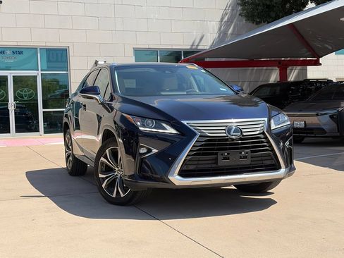 Used 2019 Lexus RX 350 FWD w/ Navigation Package image 2