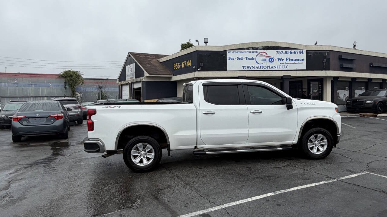 Used 2021 Chevrolet Silverado 1500 W/T w/ WT Value Package AWD/4WD image 8