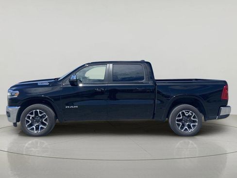 Used 2026 RAM 1500 Laramie AWD/4WD image 6