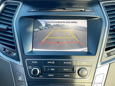 Used 2017 Hyundai Santa Fe Sport image 13