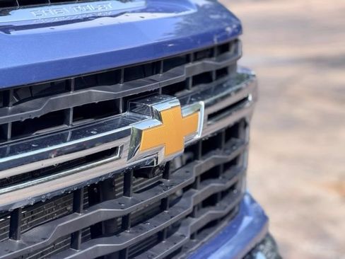 Used 2025 Chevrolet Silverado 2500 LT AWD/4WD image 31