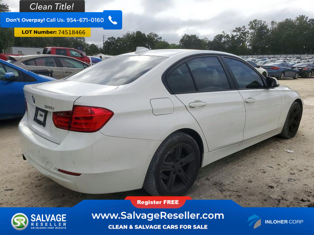 Used 2013 BMW 328i xDrive Sedan AWD/4WD image 4