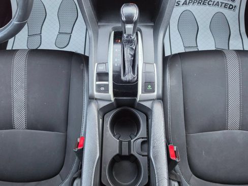 Used 2020 Honda Civic Sport image 28