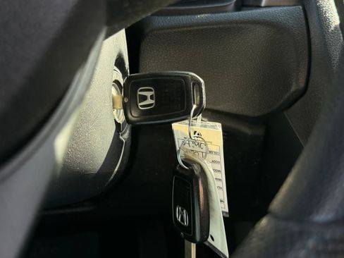 Used 2017 Honda Civic LX image 34