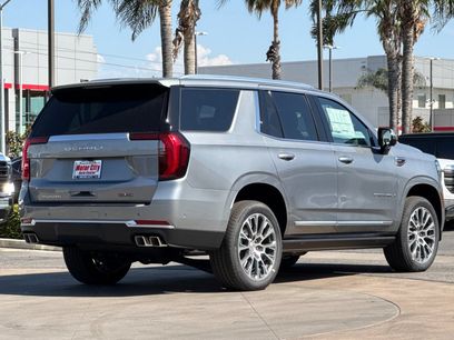 New 2026 GMC Yukon Denali w/ Sun & Power Step Package