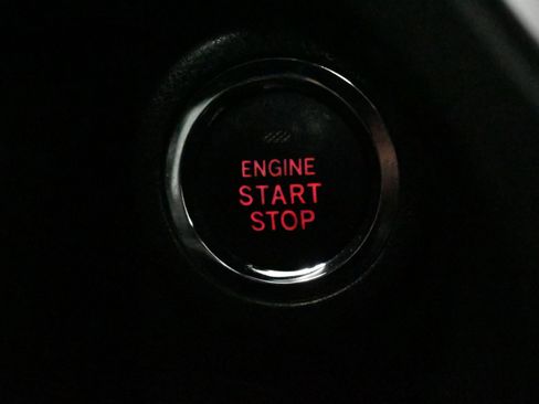 Used 2023 Subaru Forester Premium image 34