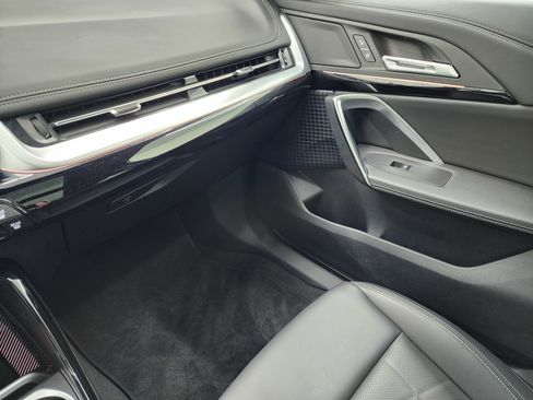 Used 2025 BMW X1 xDrive28i image 12