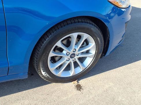 Used 2020 Ford Fusion SE image 24