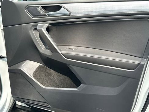 Certified 2024 Volkswagen Tiguan S image 31