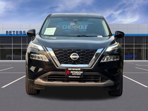 Used 2023 Nissan Rogue SV FWD image 9