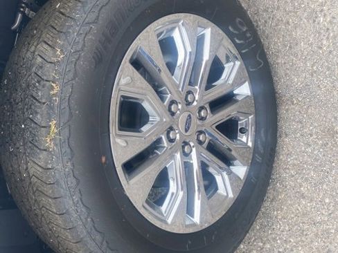 New 2025 Ford F150 XLT w/ Equipment Group 302A MID image 10