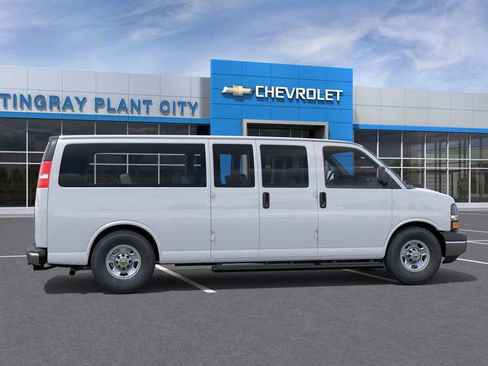 New 2024 Chevrolet Express 3500 LS w/ Chrome Appearance Package image 5