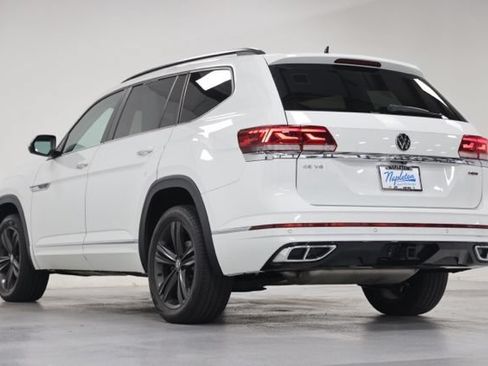 Used 2021 Volkswagen Atlas SE w/ Panoramic Sunroof Package AWD/4WD image 11
