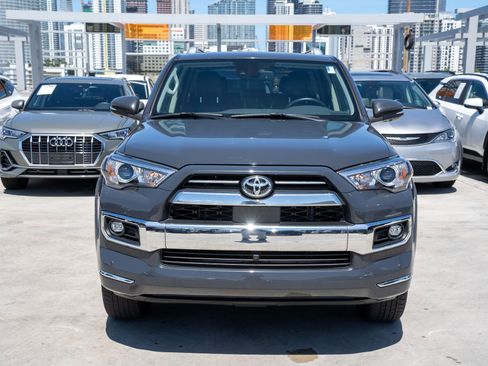 Used 2024 Toyota 4Runner Limited AWD/4WD image 2