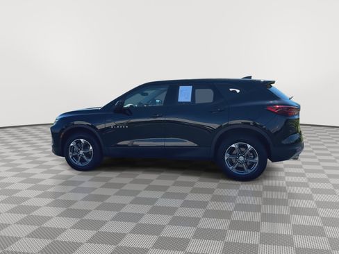 Certified 2025 Chevrolet Blazer LT AWD/4WD image 6