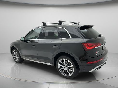 Used 2021 Audi SQ5 Premium Plus w/ Premium Plus Package AWD/4WD image 4