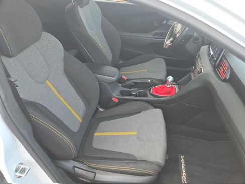 Used 2020 Hyundai Veloster Turbo R-Spec image 26