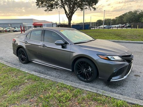 Used 2024 Toyota Camry XSE FWD image 8