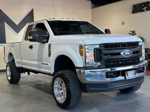 Used 2019 Ford F350 XL w/ XL Value Package AWD/4WD image 2