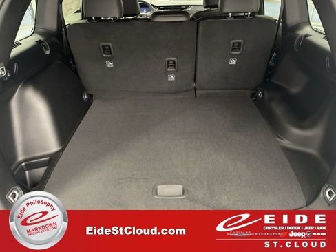 New 2025 Jeep Grand Cherokee Altitude w/ Trailer Tow Package image 11