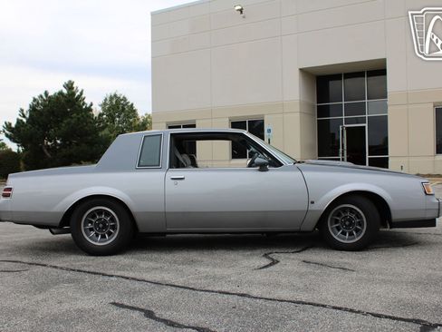 Used 1987 Buick Regal T-Type image 18