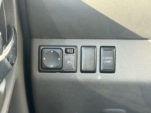 Used 2007 Nissan Frontier LE image 20