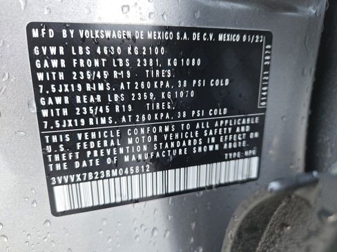 New 2024 Volkswagen Taos SE image 32