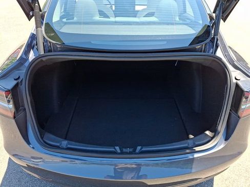 Used 2023 Tesla Model 3 Standard Range RWD image 31
