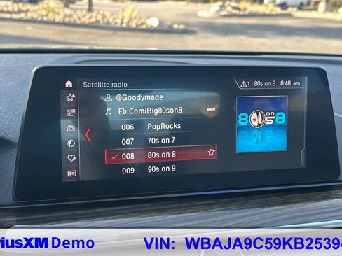 Used 2019 BMW 530e image 33