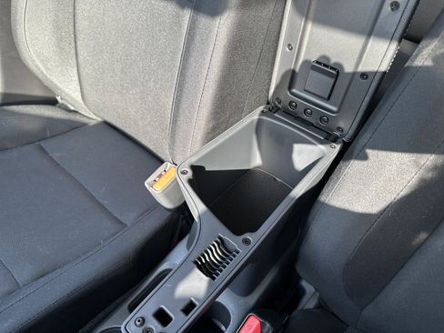 Used 2025 Nissan Kicks Play S image 26