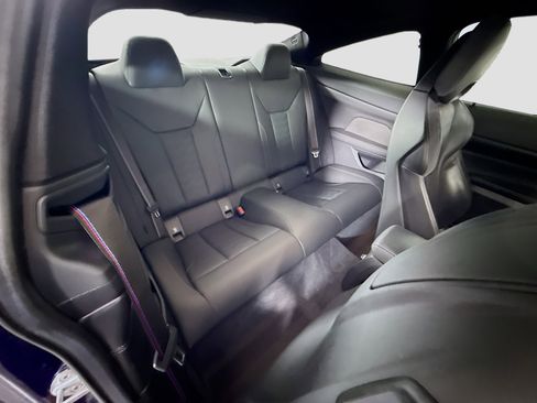 Used 2022 BMW M4 Competition w/ Executive Package RWD image 26