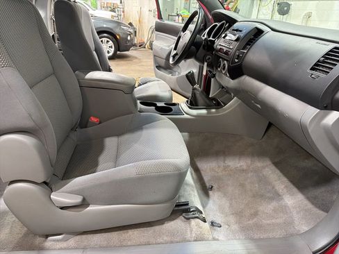 Used 2008 Toyota Tacoma 4x4 Access Cab image 18